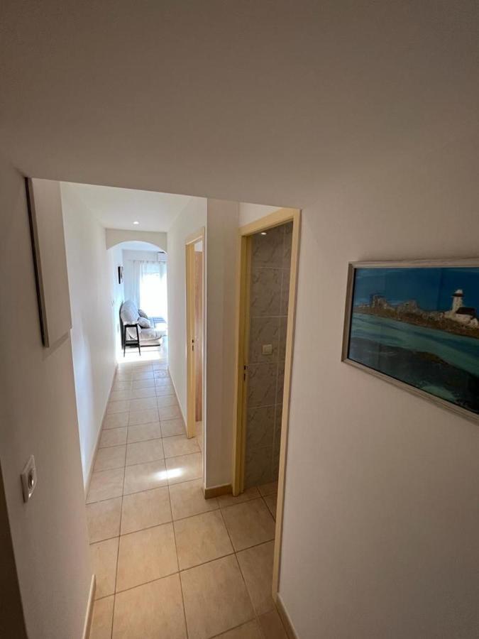 Plein Sud, bel appartement 20 mètres de la plage la Capte Hyères Extérieur photo