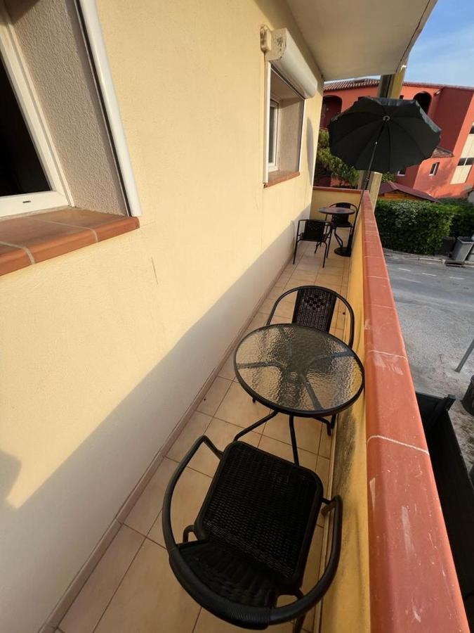 Plein Sud, bel appartement 20 mètres de la plage la Capte Hyères Extérieur photo
